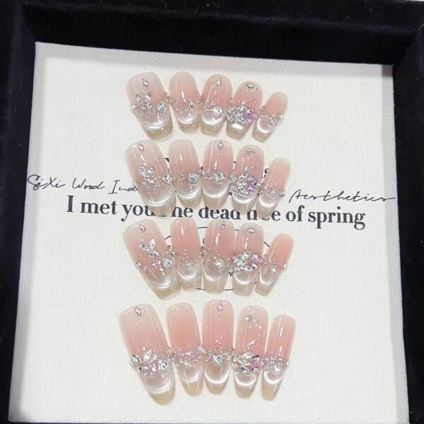 Cat's eye zirconia hand-worn nails beauty nails